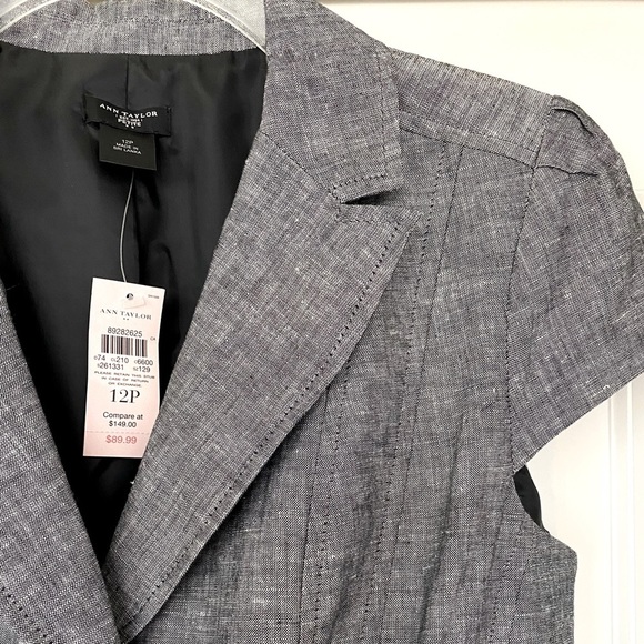 Ann Taylor Petite Short Sleeve Jacket - NWT - Picture 3 of 9